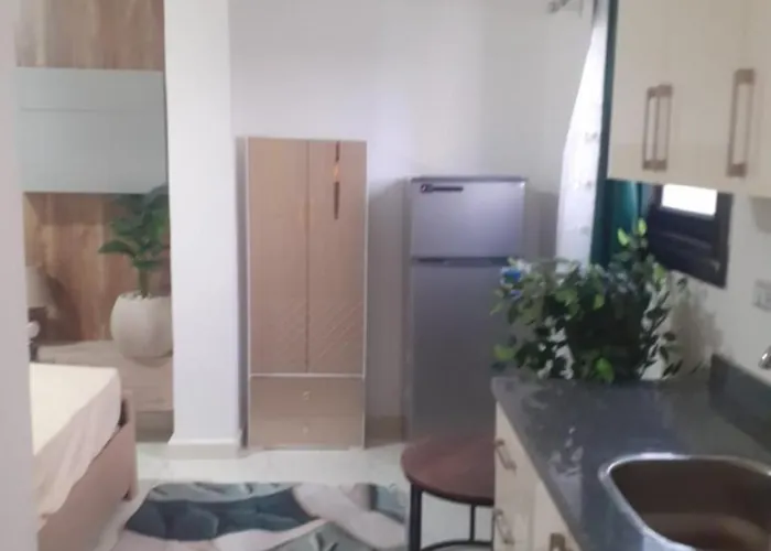 Coco Nest Cozy Modern Near Mamsha & Airport Apartamento