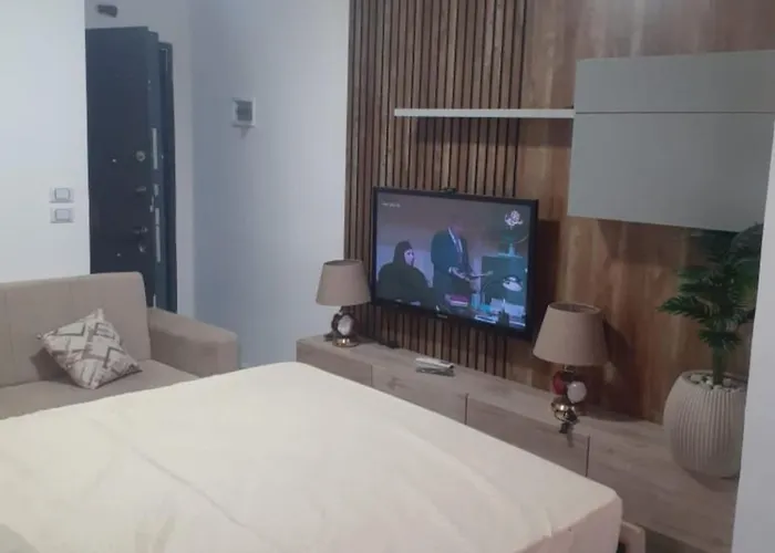 Coco Nest Cozy Modern Near Mamsha & Airport Apartamento *